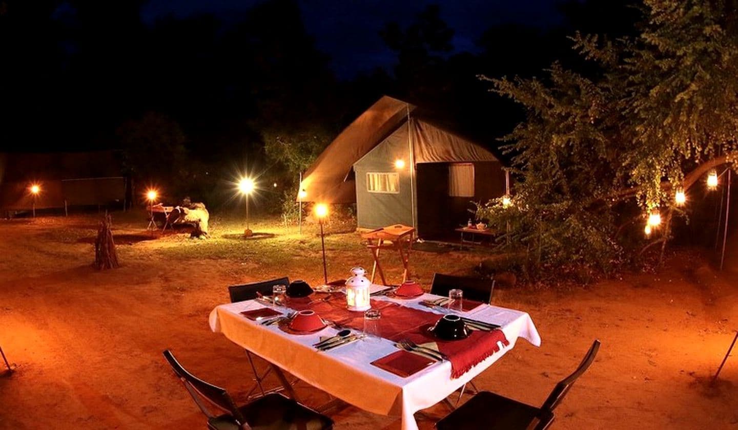 Where to Stay: Glamping, Boutique Hotels, and Budget Guesthouses near Udawalawe